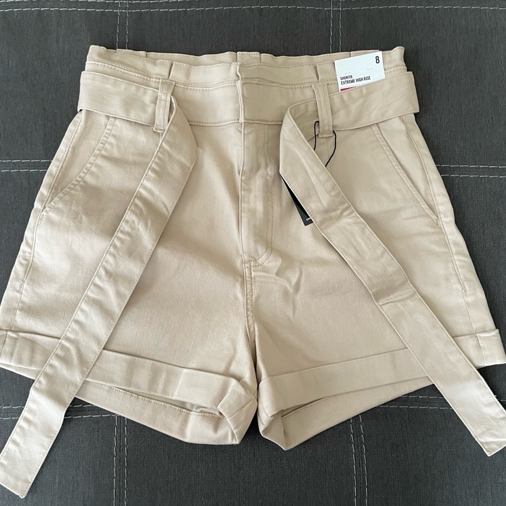 Express high rise dress shorts size 8 brand new with tags